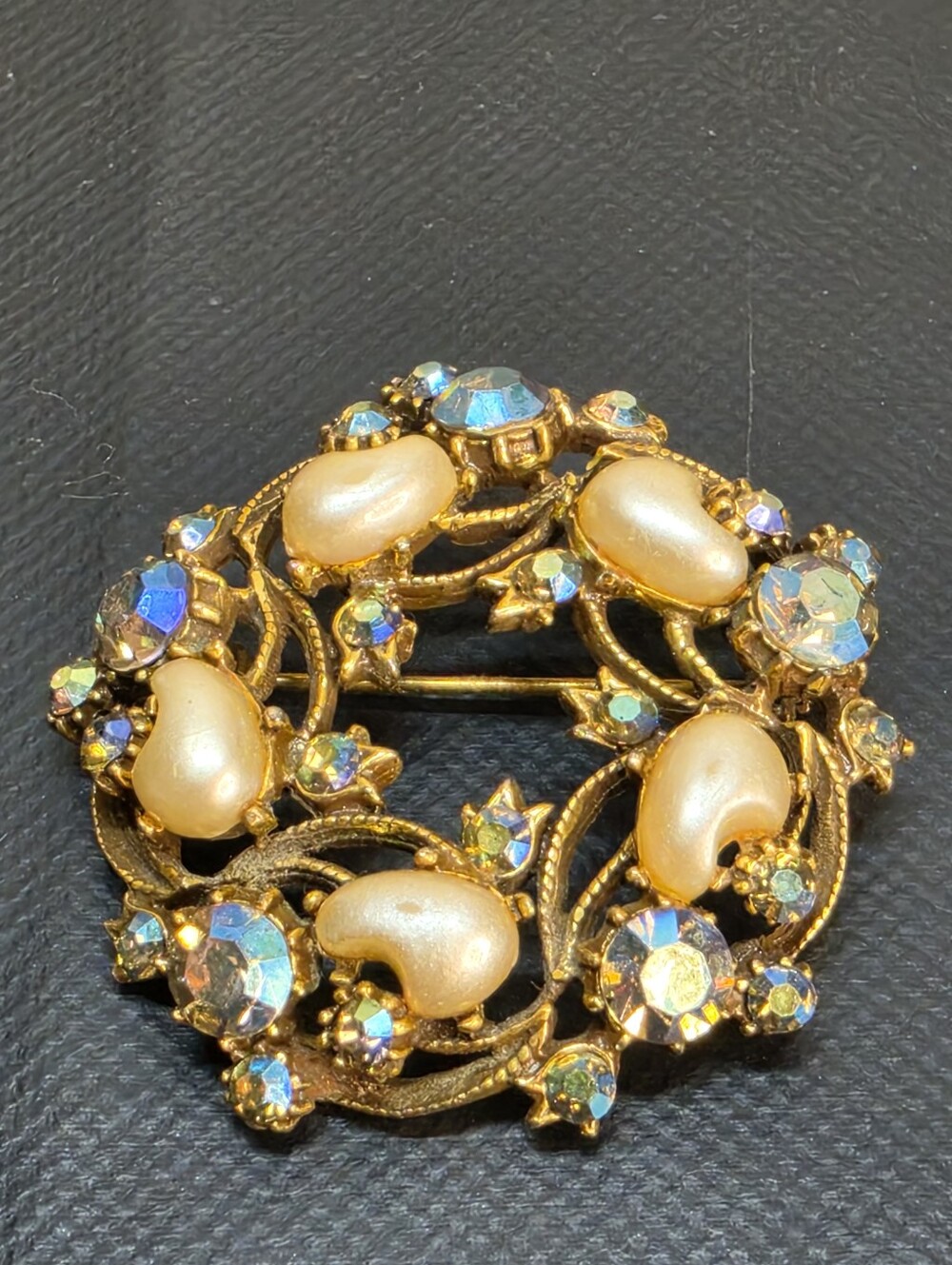 Vintage Florenza Aurora Borealis Rhinestone & Faux Pearl Wreath Brooch